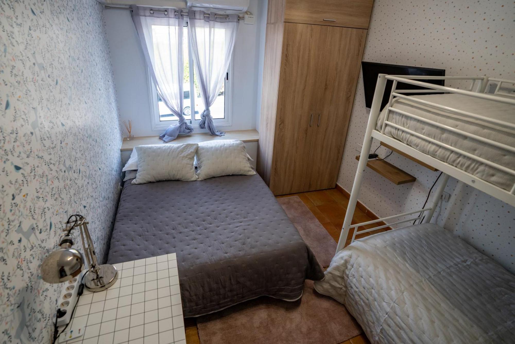Casa Julio - Alcala Complete Coastal Retreat - Entire Apartment - 3 Min Walk From The Ocean - Shared Entrance With Host Buitenkant foto