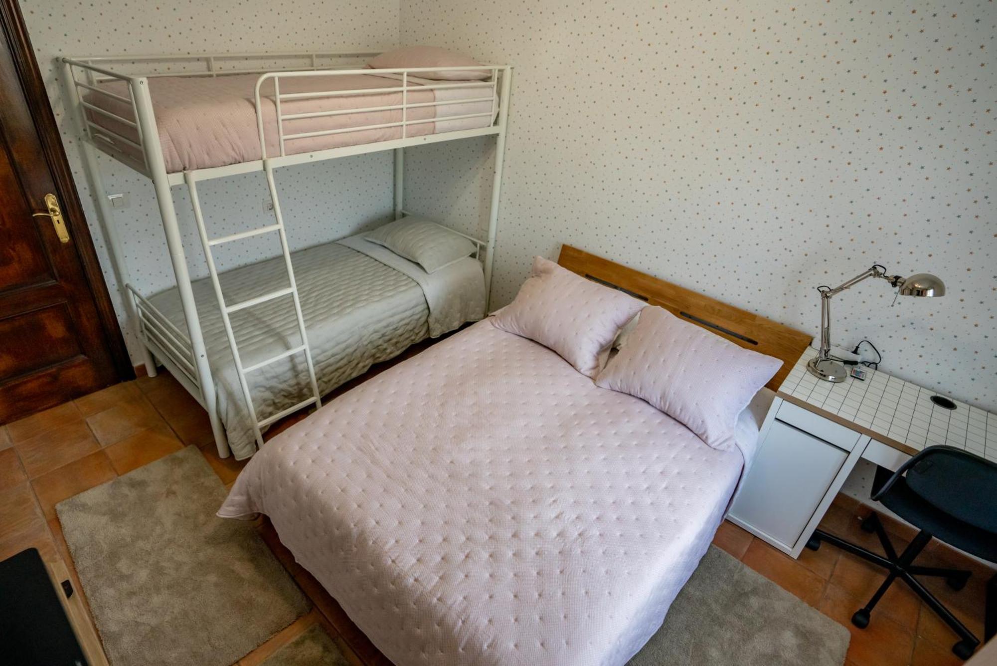 Casa Julio - Alcala Complete Coastal Retreat - Entire Apartment - 3 Min Walk From The Ocean - Shared Entrance With Host Buitenkant foto